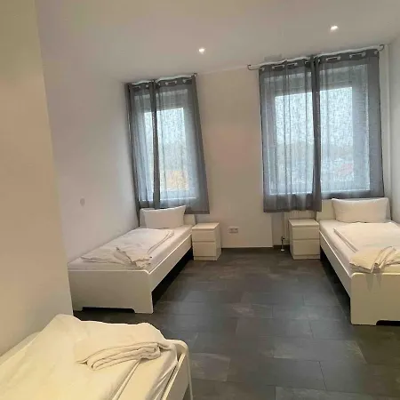 Apartament R111 Grosse Moderne Monteurwohnung Uebergangswohnung *