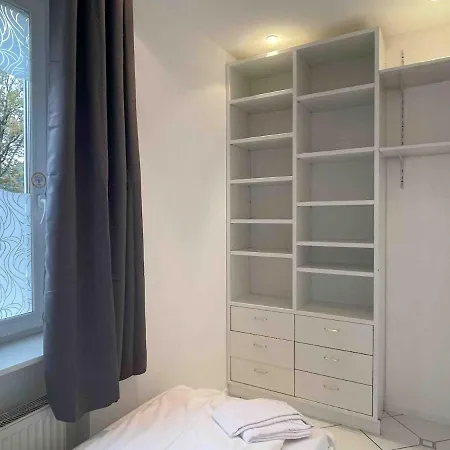 Appartement R111 Grosse Moderne Monteurwohnung Uebergangswohnung *