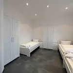 R111 Grosse Moderne Monteurwohnung Uebergangswohnung * 雷根斯堡