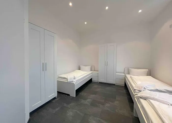 R111 Grosse Moderne Monteurwohnung Uebergangswohnung * Ρέγκενσμπουργκ