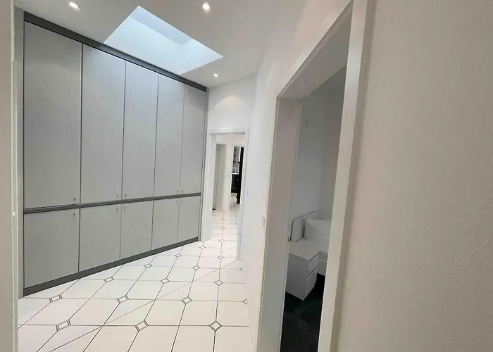 Διαμέρισμα R111 Grosse Moderne Monteurwohnung Uebergangswohnung Ρέγκενσμπουργκ